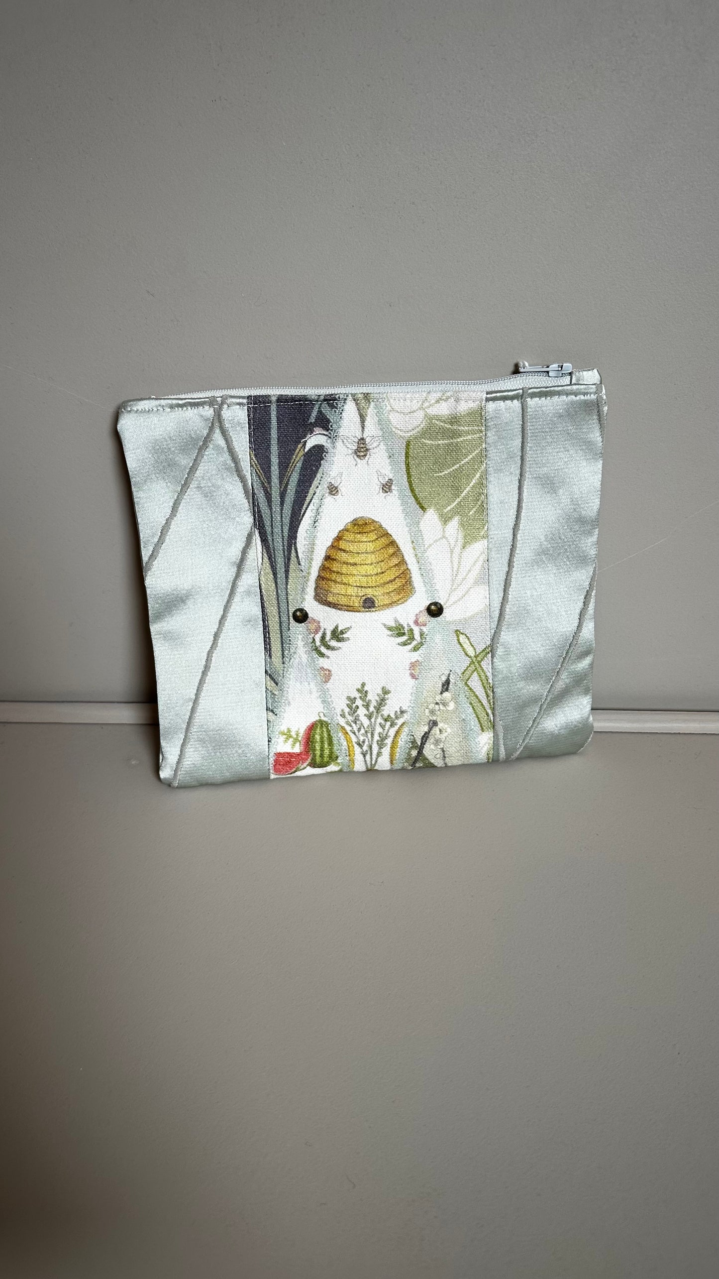 Pochette chic miel